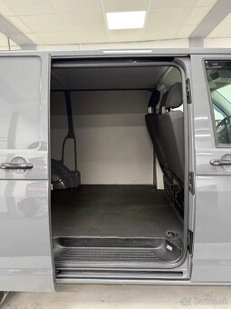 Volkswagen Transporter T6 2.0TDI - 13