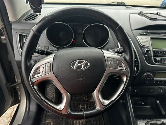 Hyundai ix35 2.0 CRDi - 13