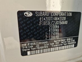 Subaru Outback 2,5 CVT Comfort metalíza biela perleť - 13