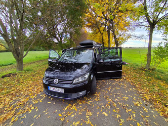 VOLKSWAGEN TOURAN 2,0 TDI HIGHLINE - 13