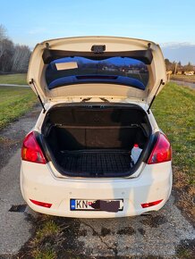 Kia Ceed 1.6 benzin - 13