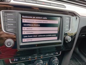 Vw Passat 2,0 DSG ACC, Lane assist,Značky,Mrtvy uhol,Matrix - 13