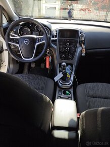 Opel Astra. J.  1,7  CDTI,,2014 - 13