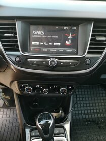 Opel crossland x - 13