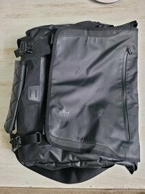 Mulberry, arcteryx a north face messenger bag taska - 13