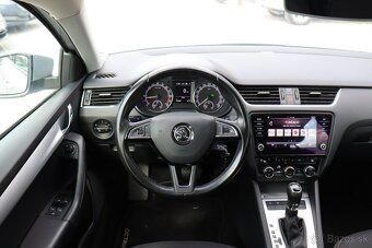 Škoda Octavia Combi 2.0 TDI Style DSG - 13