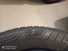 celoročne pneu Goodyear 255/55 R19 - 13