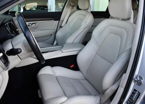 Volvo V90 2.0 D4 AWD CROSS COUNTRY ČR 140 kw - 13