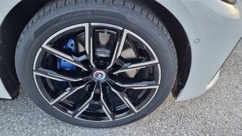 BMW i4 M50 - 13