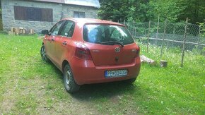 Toyota Yaris 1.0 - 13