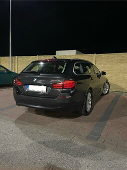 Predám BMW 525d Touring xDrive - 13