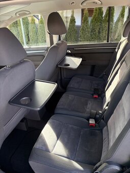 Volkswagen Touran 2.0 TDI DSG103 KW Highline,Tažne zarizeni - 13