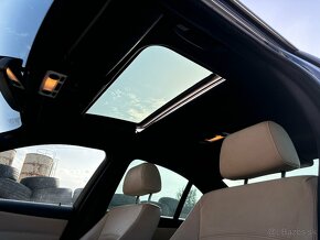 BMW 335d e90 LCI  | KEYLESS, strešné okno, individual audio - 13