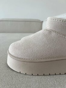 Ugg platform mini dámske čižmy béžové krémové - 13