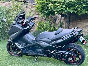 YAMAHA T-Max 530 BLACK EDITION ABS-PC-LED-MIVV-K&N-TC - - 13