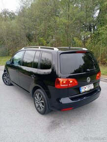 VW Touran 2.0 TDI - 13