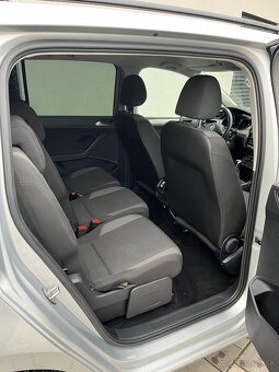 VOLKSWAGEN TOURAN - NA PREDAJ / NA SPLÁTKY - 13