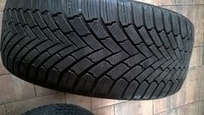 ZIMNÉ 225/45 R17 rok 2019 cca 5-6 mm LEN 29,99 €/kus - 13