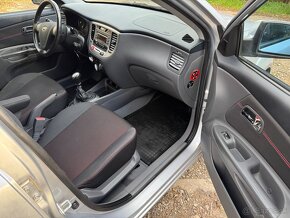 Kia Rio 1.4 LX Plus - 13