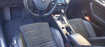 Volkswagen Passat 2.0 TDI 190k Highline 4MOTION DSG - 13