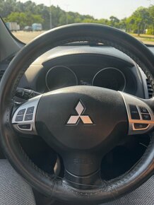 Mitsubishi Outlander 2.0 MIVEC Invite 2WD - 13