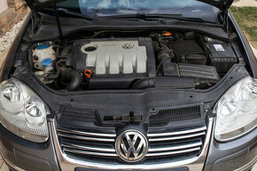 Volkswagen Golf Variant 1.9 TDI 4Motion r.2008 - 13