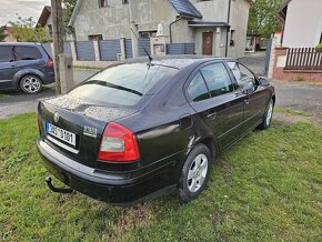 Škoda Octavia 2.0 FSi - 13