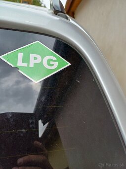 Volkswagen  SHARAN 1,8 benzin LPG - 13