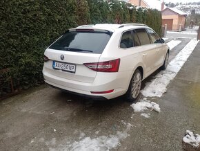 Predám 4x4 Škoda Superb 3 combi ročník 2016 DSG - 13