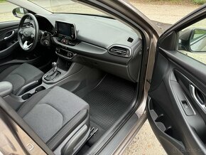 Hyundai i30 CW 1,5T-GDi MHEV,SR,1.Maj,Záruka - 13