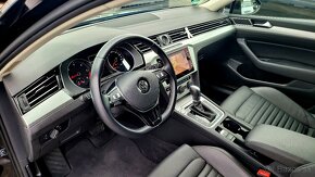 Volkswagen Passat Variant 2.0 TDI Highline DSG - 13