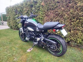 Kawasaki Z900RS - 13