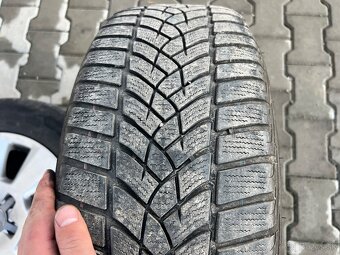 AUDI Elektróny 5x112 R16 ZIMNÉ PNEU 225/60 R16 - 13