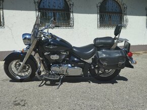 Suzuki Intruder C800 - 13