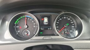 Predám VW eGolf 12/2020 16461km, odpočet DPH - 13