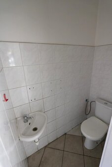 Murovaná hala 365 m2 s kanceláriou, mesto Galanta, 1405 € - 13