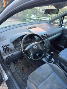 Volkswagen Sharan 85kw 7-miestne - 13