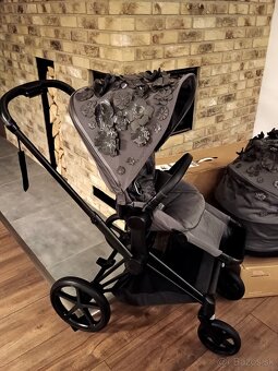 Cybex Priam Simply Flowers Grey - 13