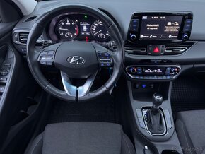 Hyundai i30 CW 1.6 CRDi Family DTC - 13