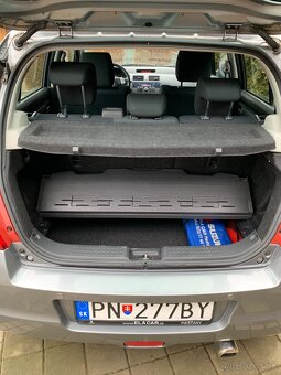 Suzuki Swift 1.3 i 2009 - 13