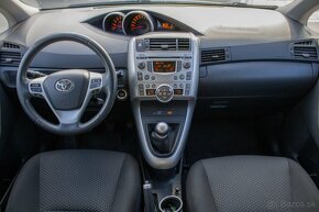 Toyota Verso 2.0 I D-4D 125 Sol - 13