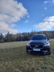 Volvo XC90  B5 AWD RDESIGN 7 - 13