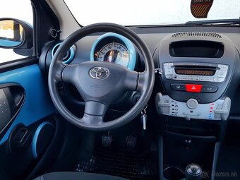 Toyota Aygo 1.0 VVT-i ● 03.2014 ● Kúpené v SR ●119 tisíc KM - 13