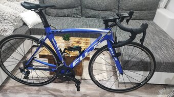 Cestný bicykel Ultegra R8000 - 13