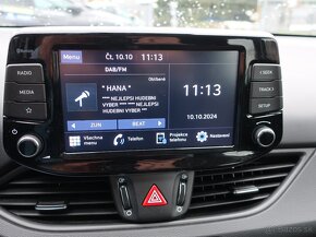 AKCE Hyundai i30 HB 1.0T-GDI 88kW COMFORT 1MAJITEL FAMILY DP - 13