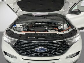 Ford Explorer 3.0 V6 benzín + elektrika 02/2021 7 miestne - 13