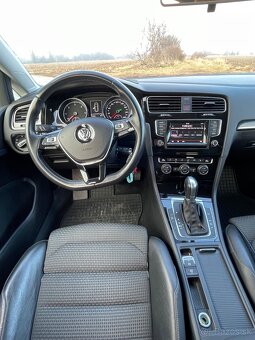 VW Golf 2.0TDI DSG 110KW BIXENON - 13