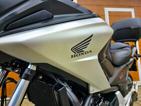 HONDA NC 750 X 2015 - 13