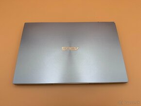 Notebook 14"ASUS.AMD Ryzen 5 3500U 4x2,10GHz.8g ram.256gbSSD - 13