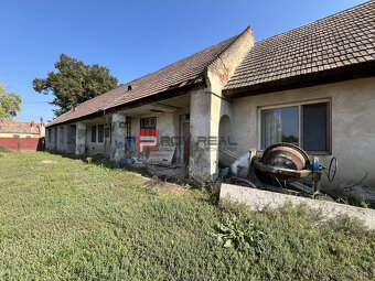 PREDAJ pozemku s projektom pre výstavbu 4 bytov VINIČNÉ - 13